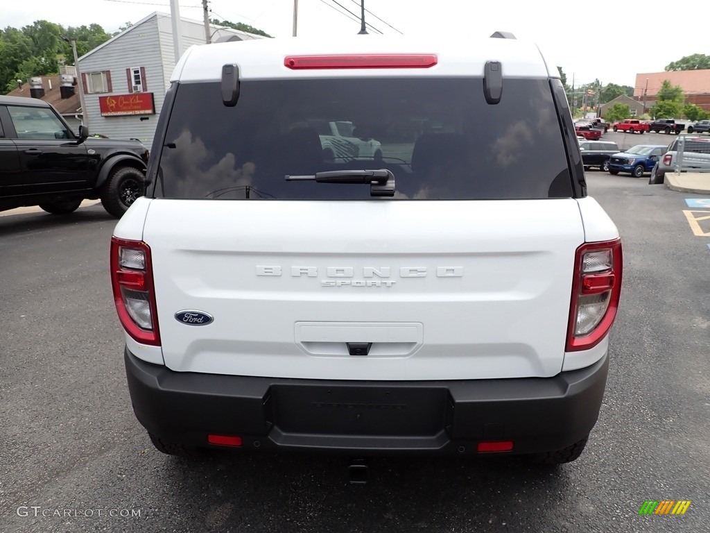 2023 Bronco Sport Badlands 4x4 - Oxford White / Ebony/Roast photo #4