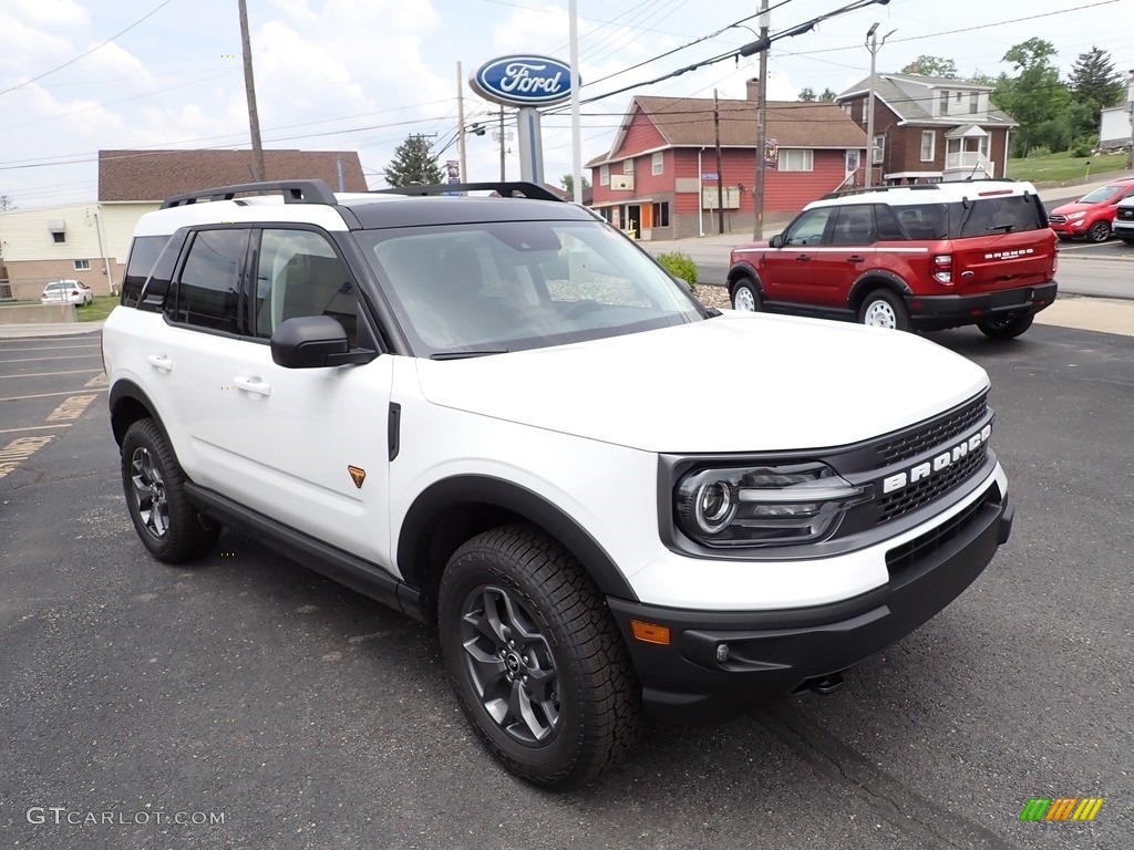 2023 Bronco Sport Badlands 4x4 - Oxford White / Ebony/Roast photo #7