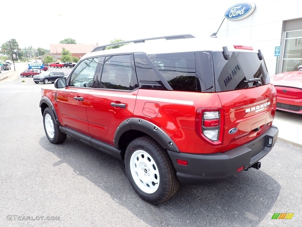 2023 Bronco Sport Heritage Limited 4x4 - Hot Pepper Red / Navy Pier photo #3