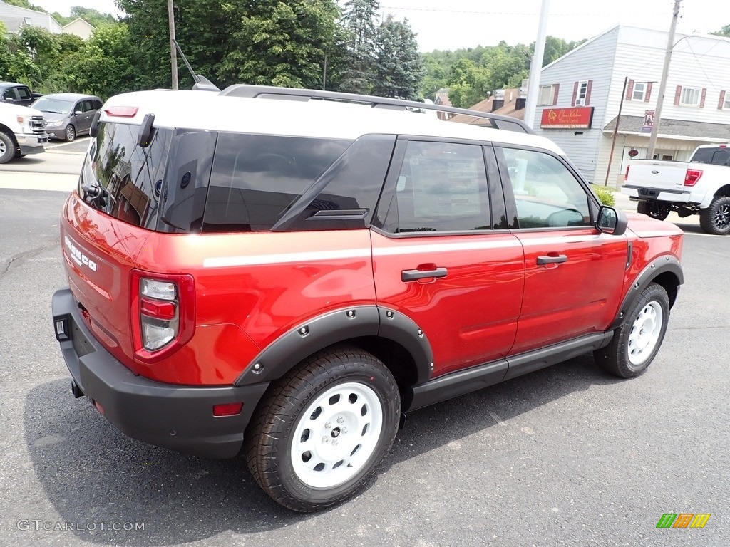 2023 Bronco Sport Heritage Limited 4x4 - Hot Pepper Red / Navy Pier photo #5