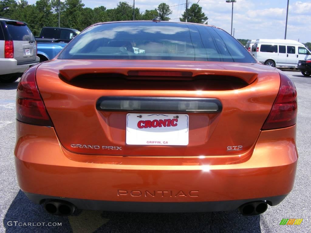 2004 Grand Prix GTP Sedan - Fusion Orange Metallic / Dark Pewter photo #7