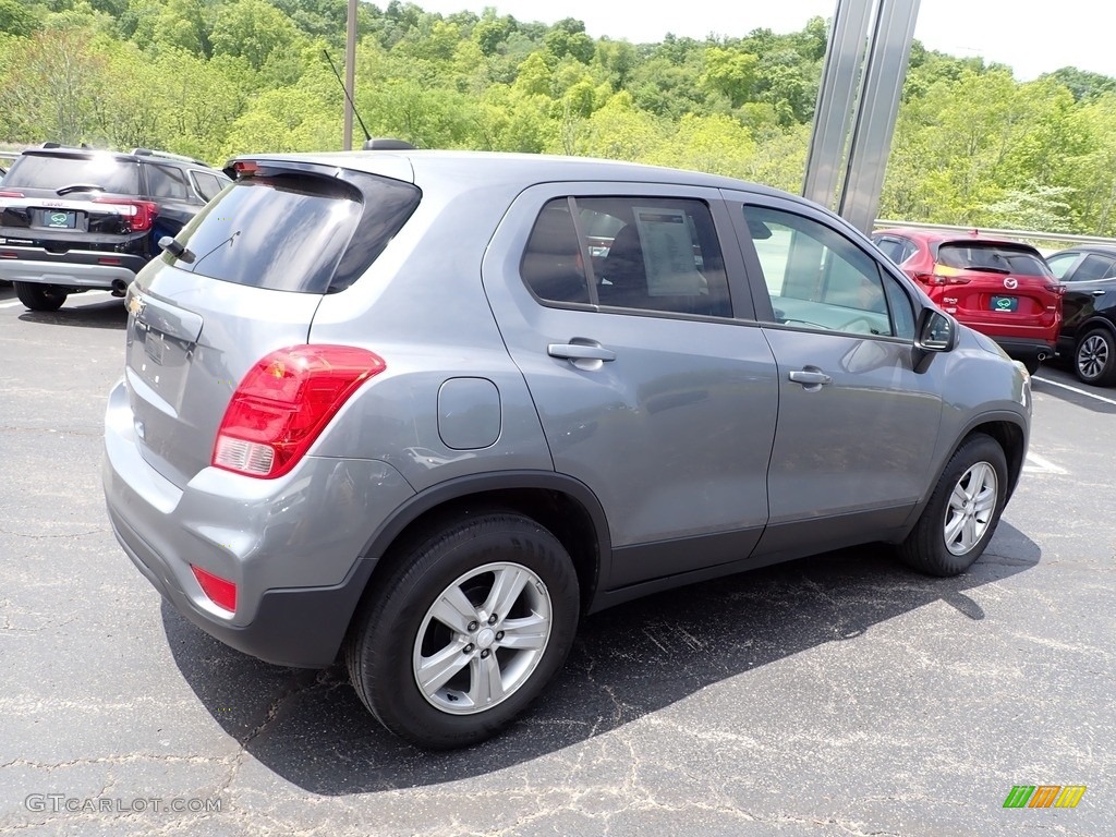 2020 Trax LS - Satin Steel Metallic / Jet Black photo #7