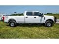 Oxford White - F350 Super Duty XLT Crew Cab 4x4 Photo No. 2