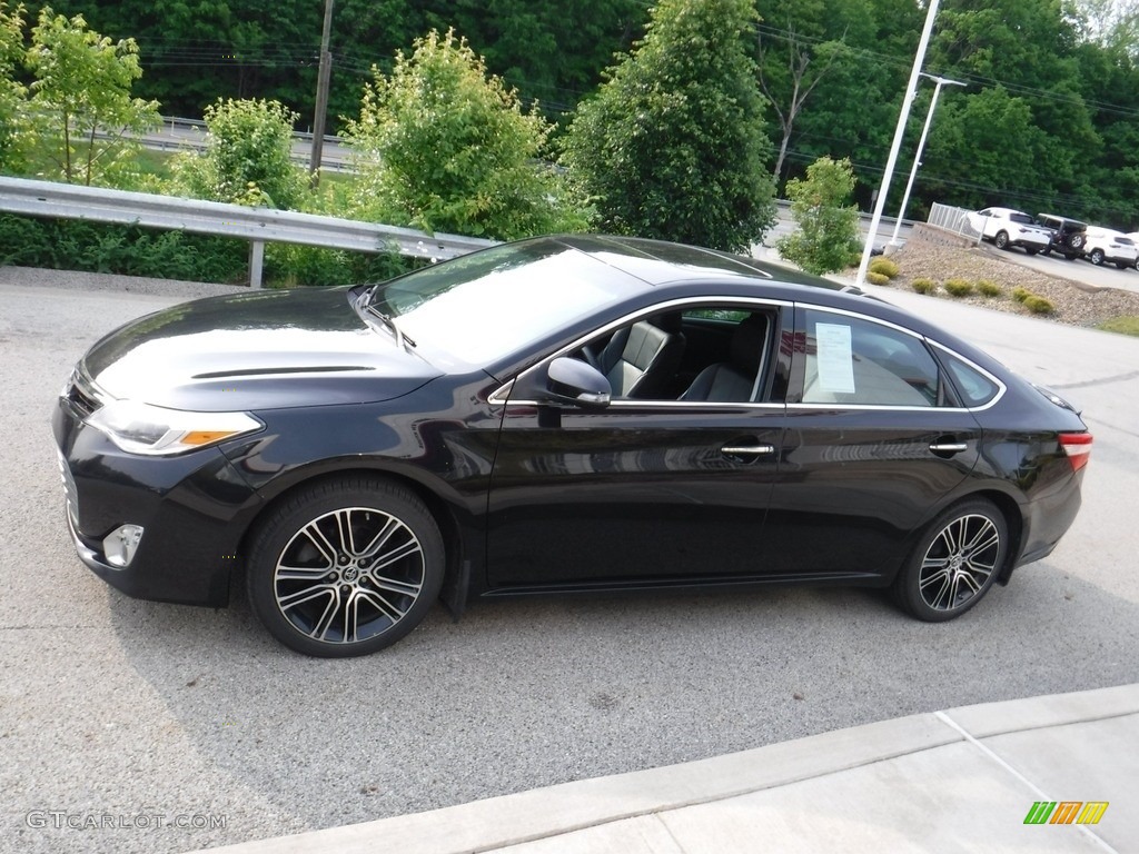 2015 Avalon XLE Touring - Attitude Black / Black photo #15