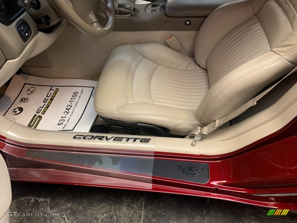 2003 Chevrolet Corvette 50th Anniversary Edition Convertible Front Seat Photo #146167632