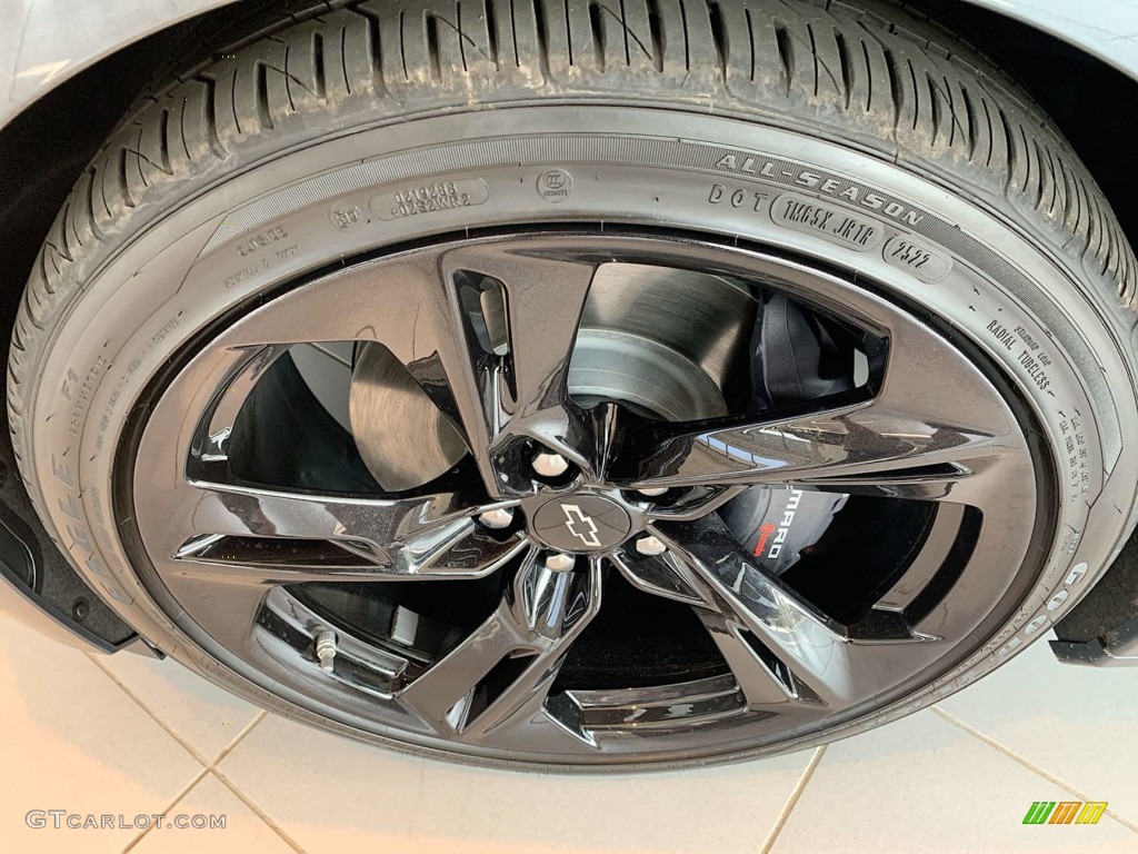 2023 Chevrolet Camaro LT Convertible Wheel Photos