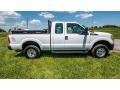 Oxford White - F250 Super Duty XL Super Cab 4x4 Photo No. 2