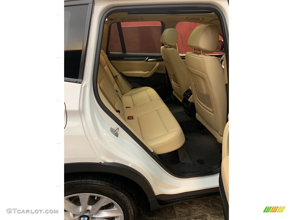 2017 X3 xDrive28i - Alpine White / Sand Beige/Black photo #12