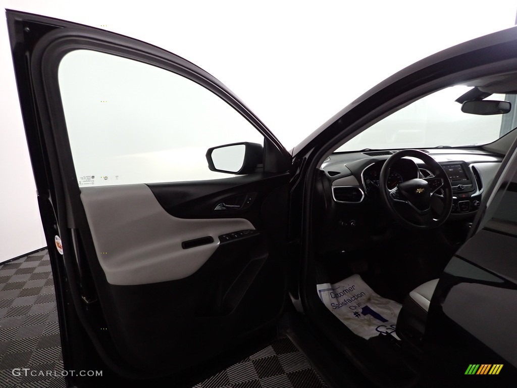 2019 Equinox LS AWD - Mosaic Black Metallic / Medium Ash Gray photo #10