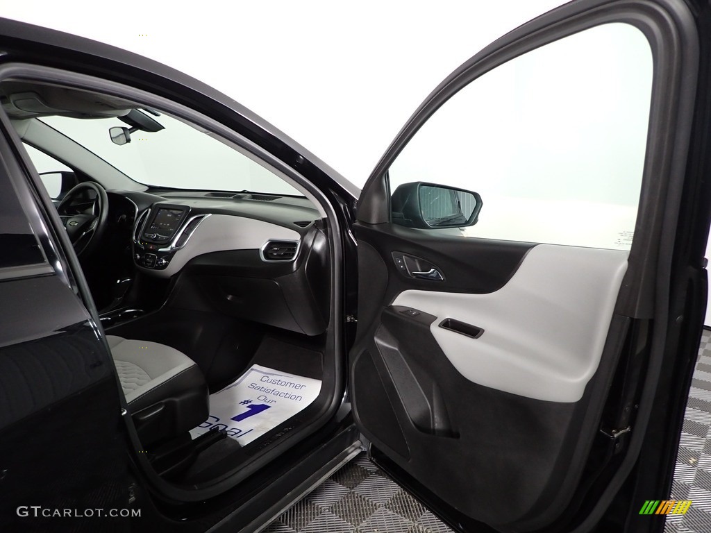 2019 Equinox LS AWD - Mosaic Black Metallic / Medium Ash Gray photo #24
