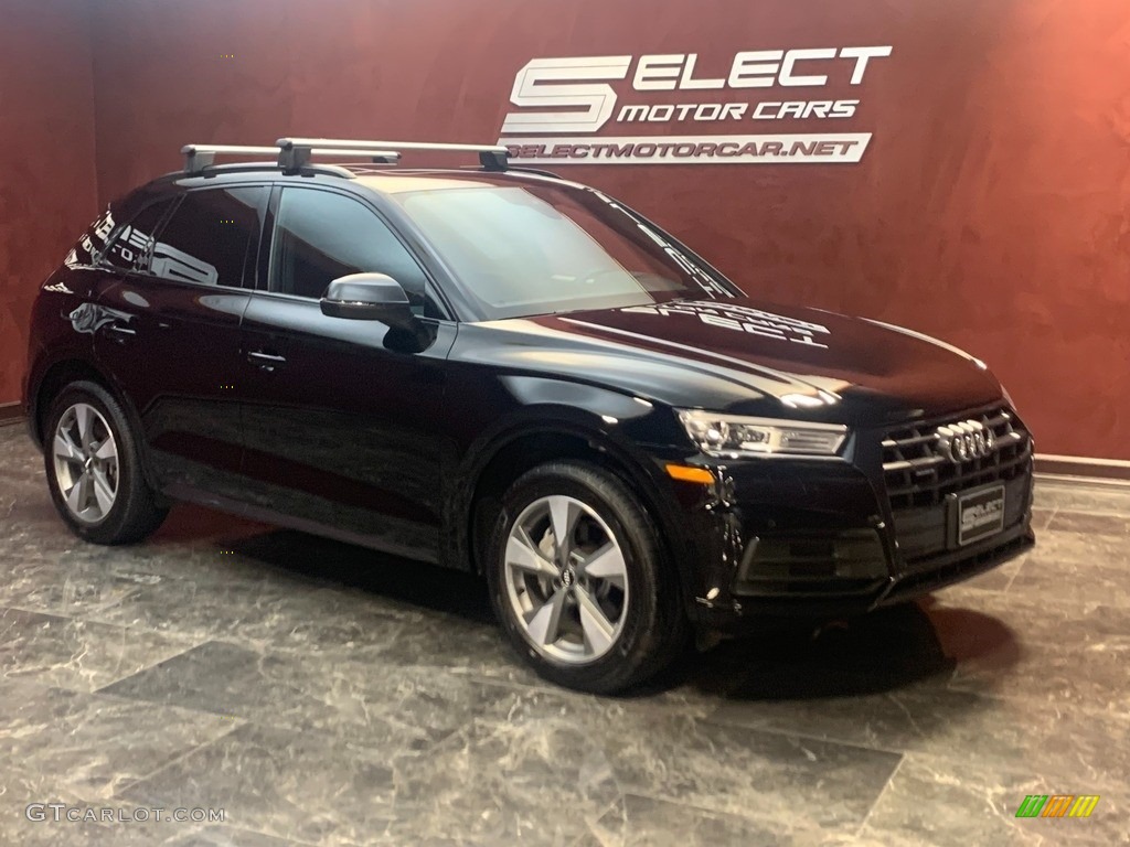 2020 Q5 Titanium Premium quattro - Brilliant Black / Black photo #3