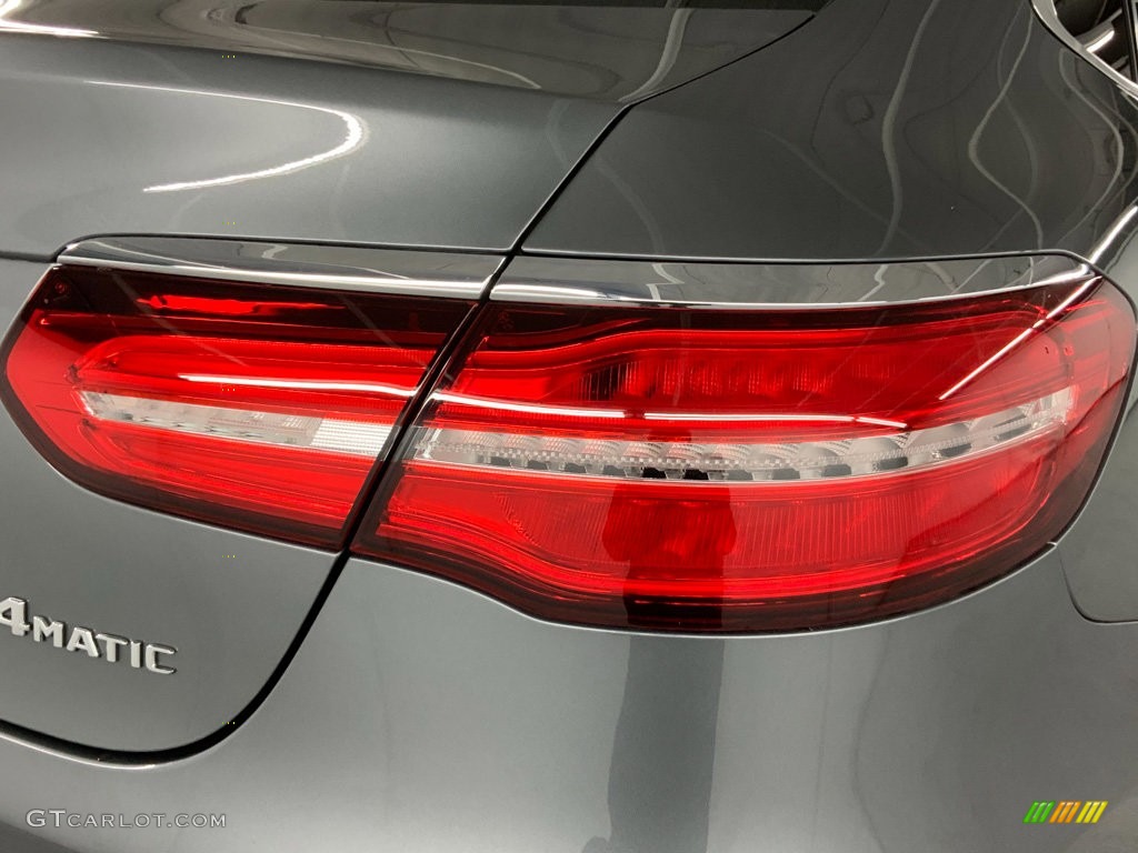 2019 GLC 300 4Matic - Selenite Grey Metallic / Black photo #6