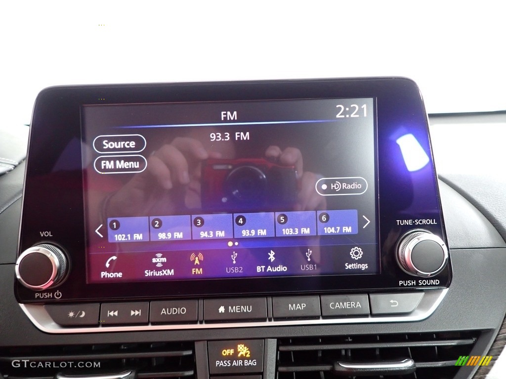 2019 Altima SL - Brilliant Silver Metallic / Charcoal photo #2