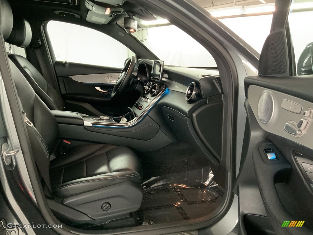 2019 GLC 300 4Matic - Selenite Grey Metallic / Black photo #32