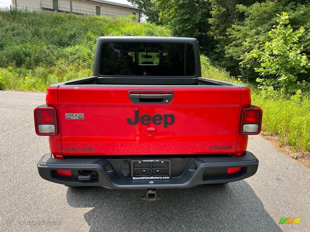 2020 Gladiator Sport 4x4 - Firecracker Red / Black photo #8