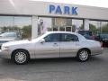 2003 Silver Birch Metallic Lincoln Town Car Signature  photo #18