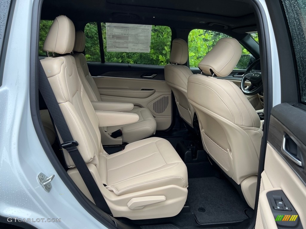 2023 Jeep Grand Cherokee L Limited 4x4 Rear Seat Photo #146172756