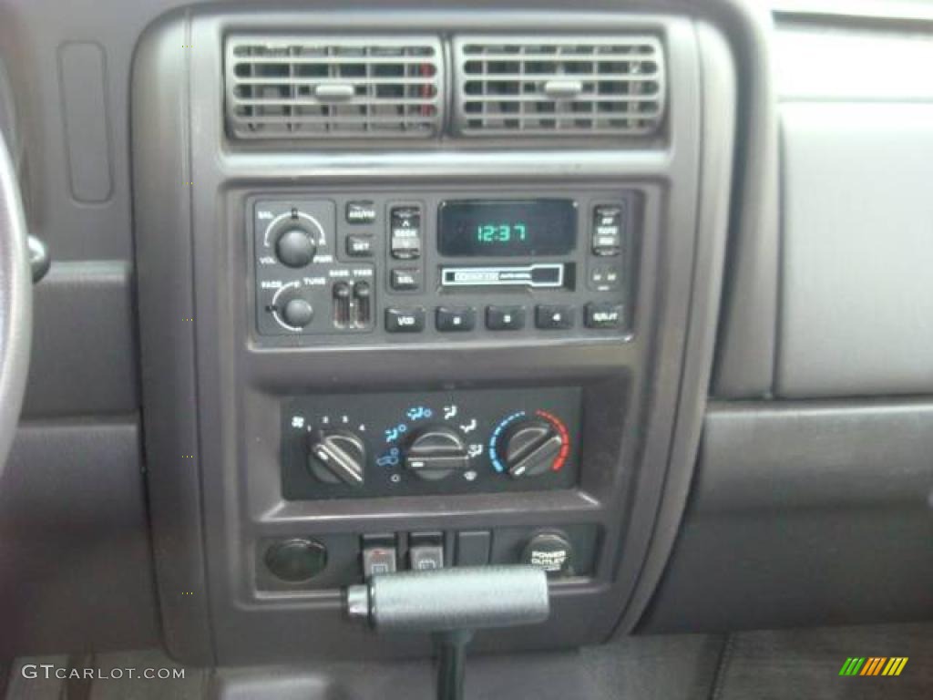 2000 Cherokee Sport 4x4 - Patriot Blue Pearl / Agate Black photo #17