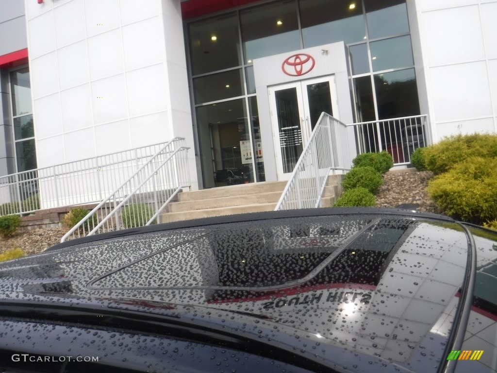 2022 RAV4 XSE AWD Hybrid - Cavalry Blue / Black photo #3