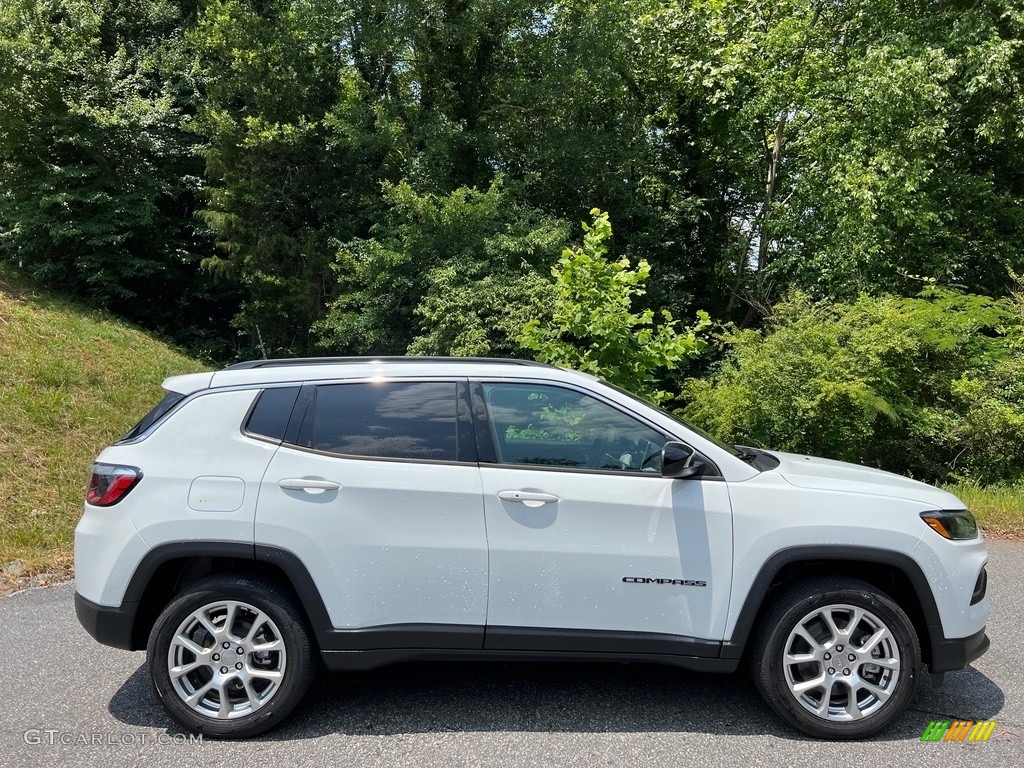 Bright White 2023 Jeep Compass Latitude Lux 4x4 Exterior Photo #146174841