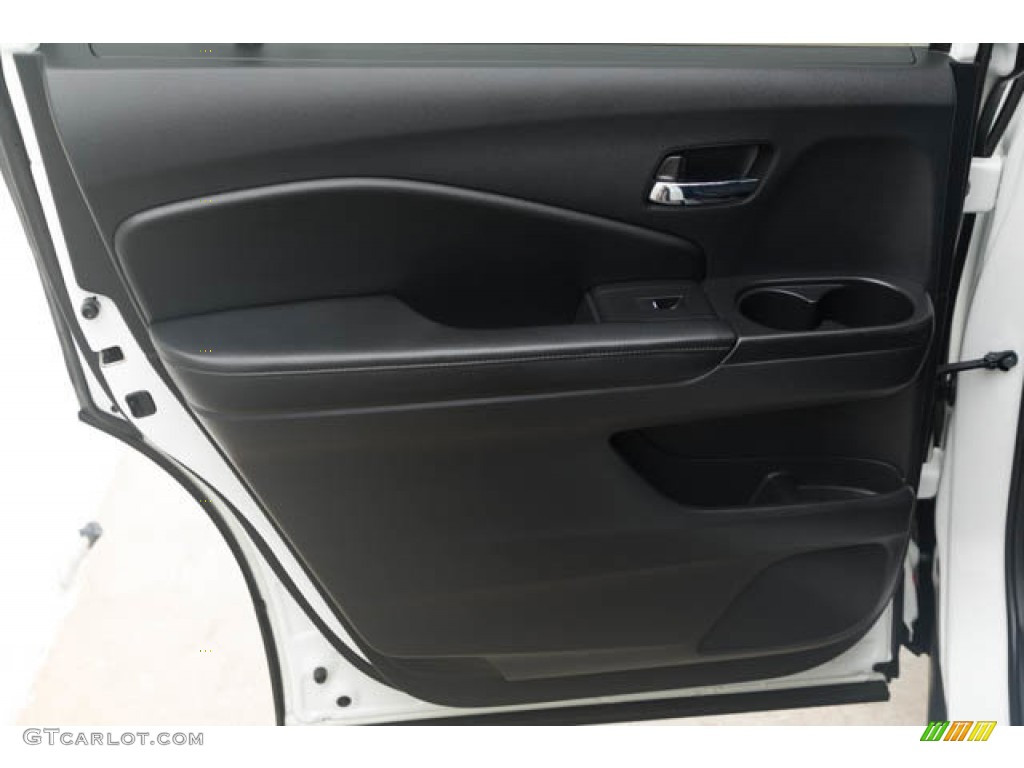 2020 Honda Pilot LX Black Door Panel Photo #146175735