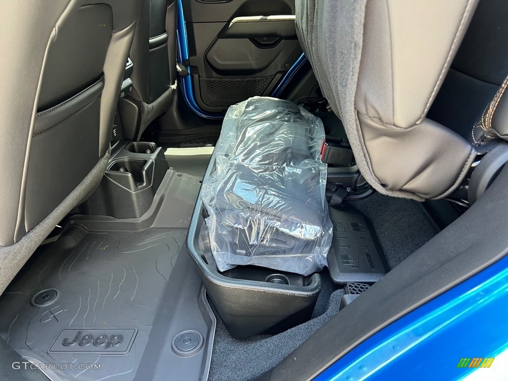 2023 Gladiator High Altitude 4x4 - Hydro Blue Pearl / Black photo #15