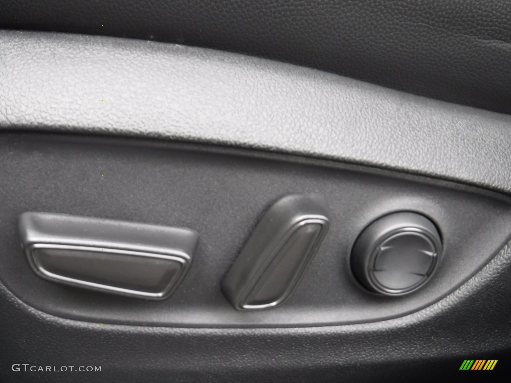 2021 Highlander XLE AWD - Magnetic Gray Metallic / Black photo #24