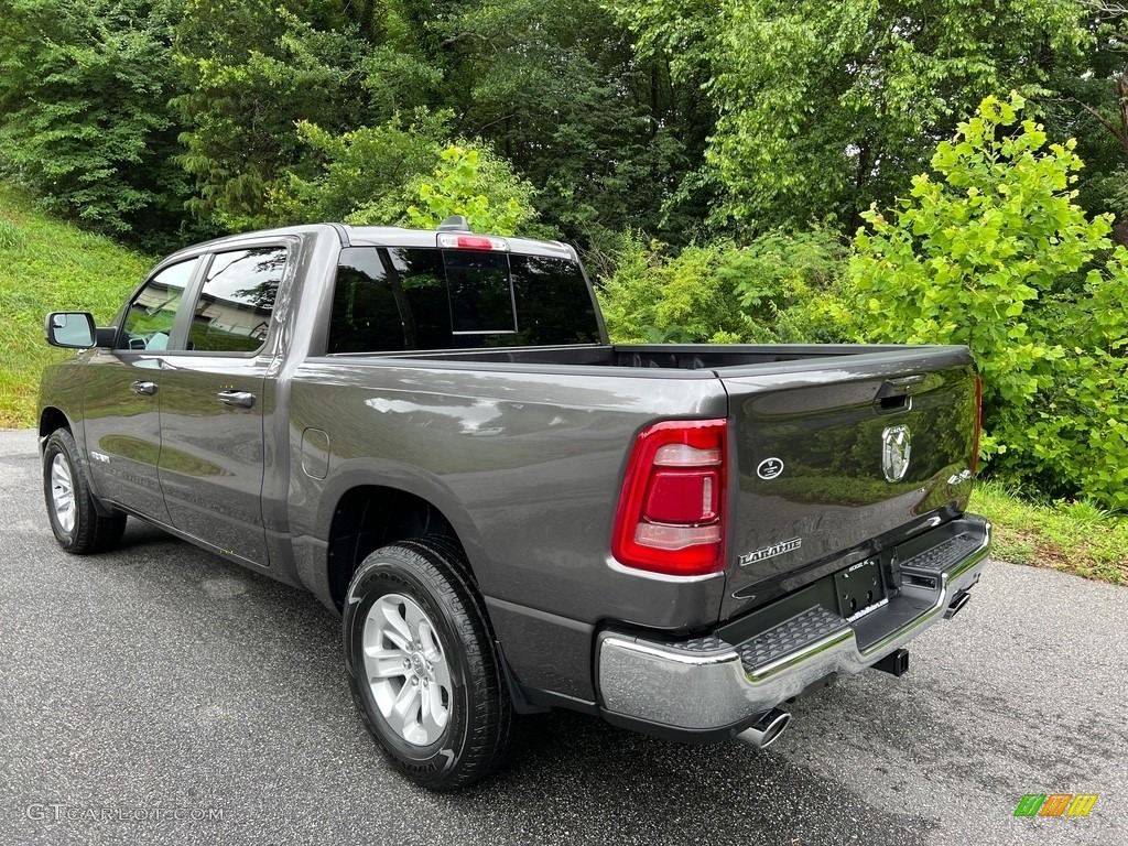 2023 1500 Laramie Crew Cab 4x4 - Granite Crystal Metallic / Black photo #9