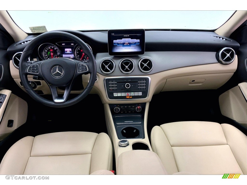 2018 GLA 250 - Cirrus White / Sahara Beige photo #15