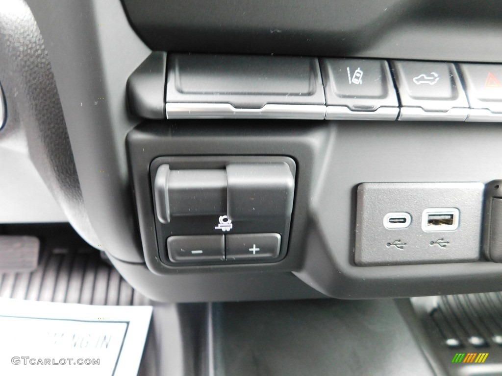 2024 Chevrolet Silverado 3500HD Work Truck Crew Cab 4x4 Controls Photo #146178441