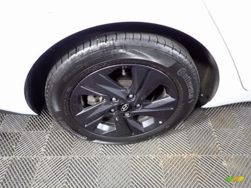 2022 Elantra SEL - Quartz White / Black photo #27