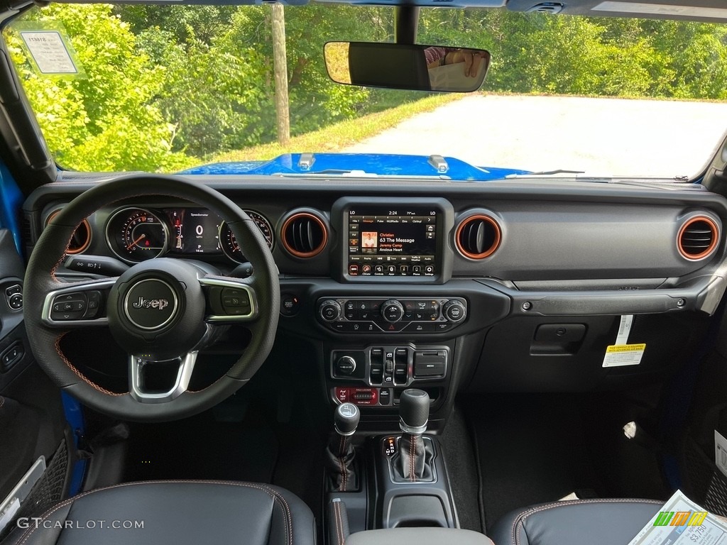 2023 Jeep Gladiator Mojave 4x4 Controls Photo #146179314