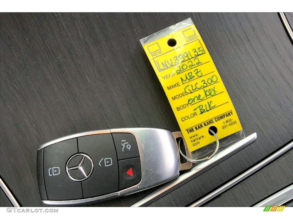 2022 Mercedes-Benz GLC 300 4Matic Keys Photo #146180901