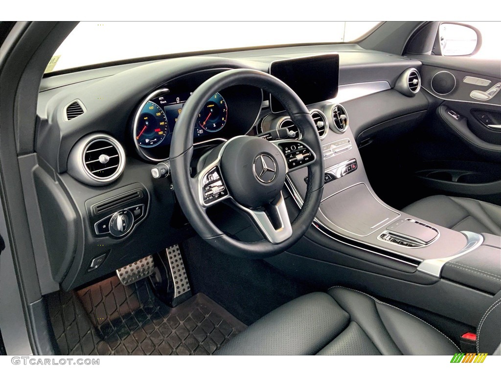 2022 Mercedes-Benz GLC 300 4Matic Black Dashboard Photo #146180976