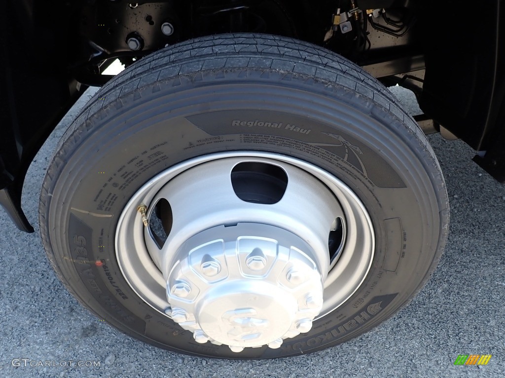 2023 Ram 5500 Tradesman Crew Cab 4x4 Chassis Wheel Photos
