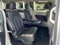 2023 Silver Mist Chrysler Pacifica Touring L  photo #17