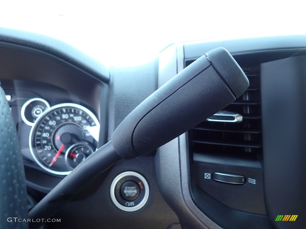 2023 Ram 5500 Tradesman Crew Cab 4x4 Chassis 6 Speed Automatic Transmission Photo #146181558