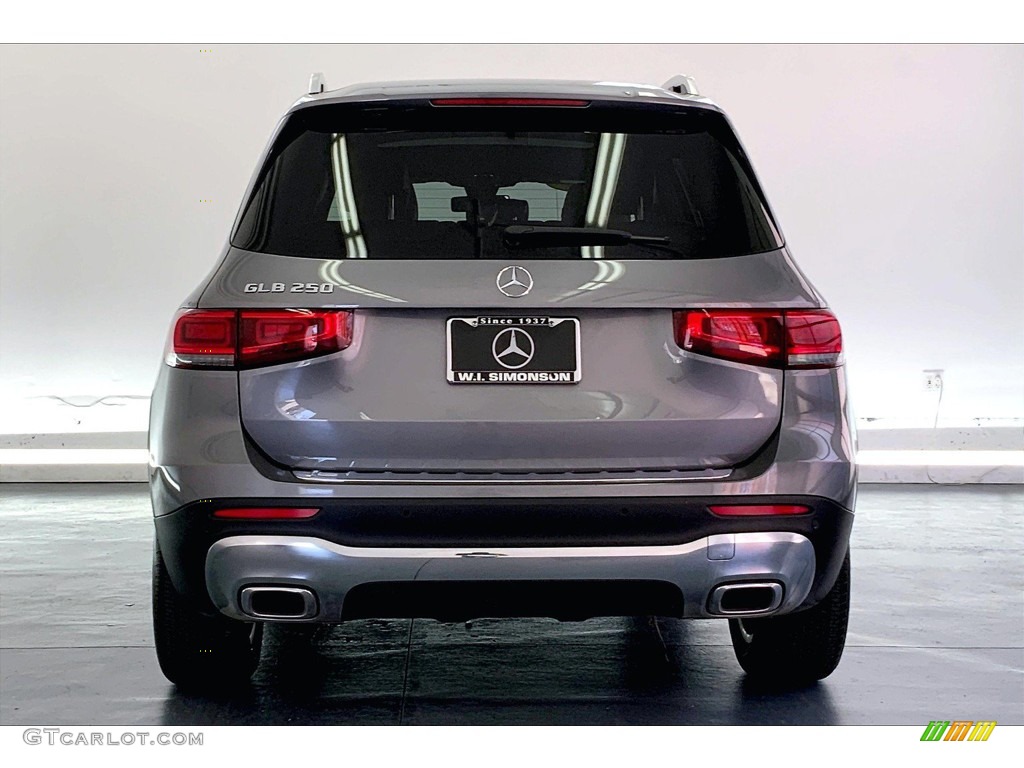 2020 GLB 250 - Mountain Grey Metallic / Black photo #3