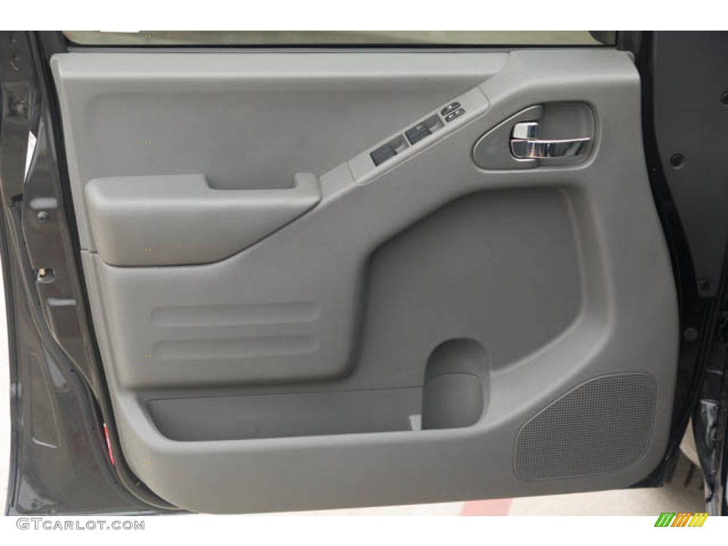 2017 Nissan Frontier SV Crew Cab Steel Door Panel Photo #146181624