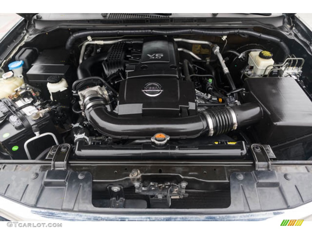 2017 Nissan Frontier SV Crew Cab Engine Photos