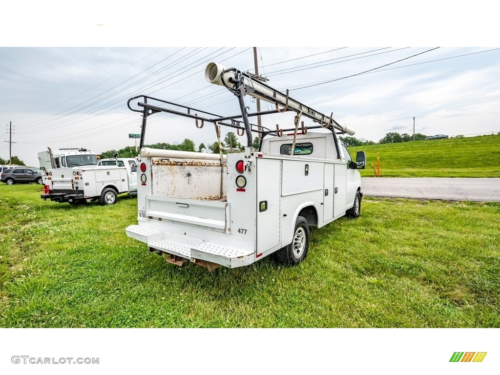 2016 Express Cutaway 3500 Service Utility Truck - Summit White / Medium Pewter photo #6