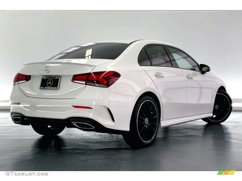 2020 A 220 Sedan - Polar White / Black photo #12