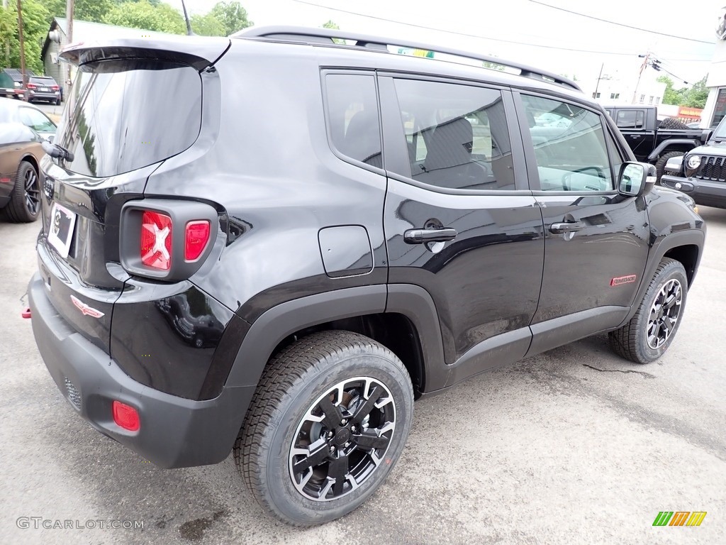 2023 Renegade Trailhawk 4x4 - Black / Black photo #6