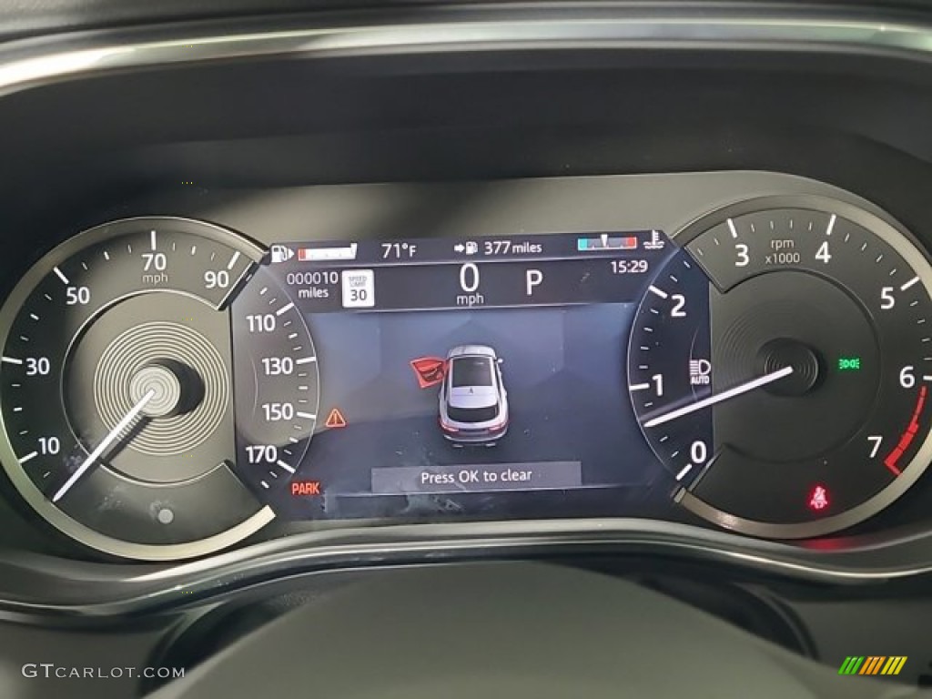 2023 Jaguar F-PACE P400 R-Dynamic S Gauges Photos