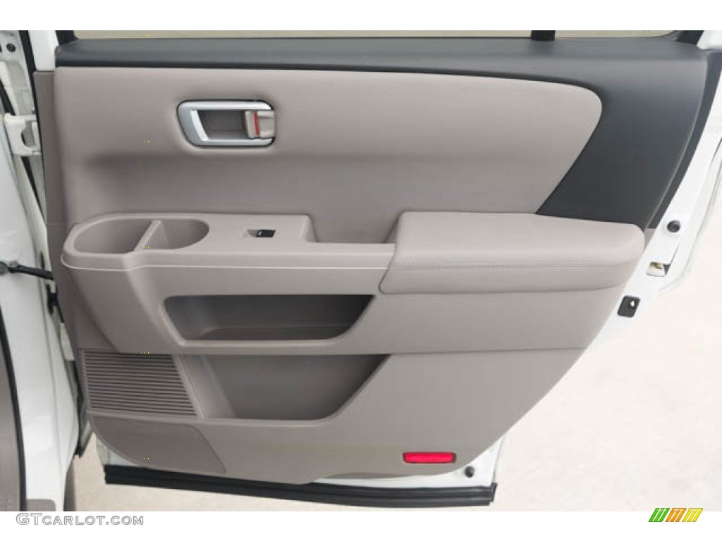 2013 Pilot EX-L - Taffeta White / Gray photo #31