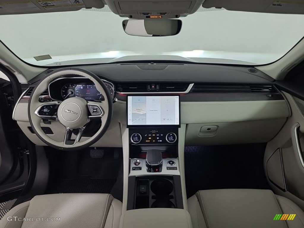 2023 Jaguar F-PACE P250 S Dashboard Photos