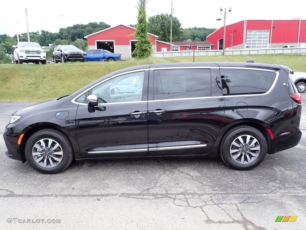 Brilliant Black Crystal Pearl 2023 Chrysler Pacifica Hybrid Limited Exterior Photo #146185125