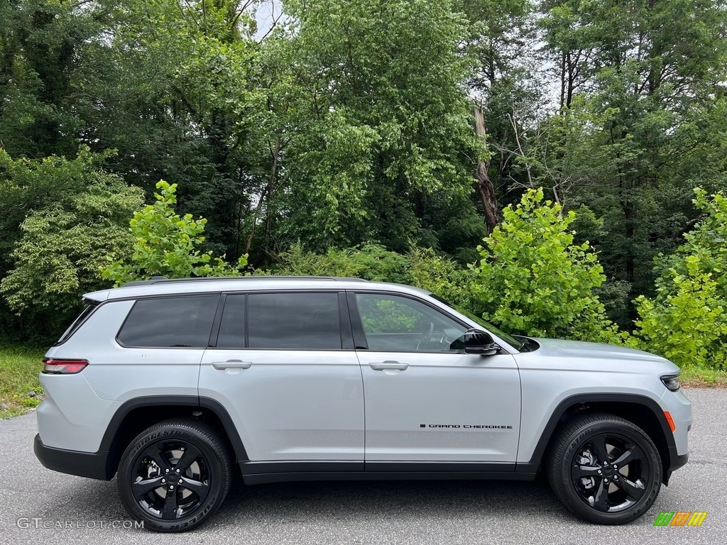 Silver Zynith 2023 Jeep Grand Cherokee L Altitude 4x4 Exterior Photo #146185131