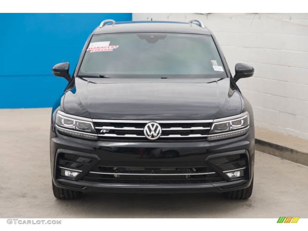 2020 Tiguan SEL Premium R-Line 4MOTION - Deep Black Pearl / Titan Black photo #7