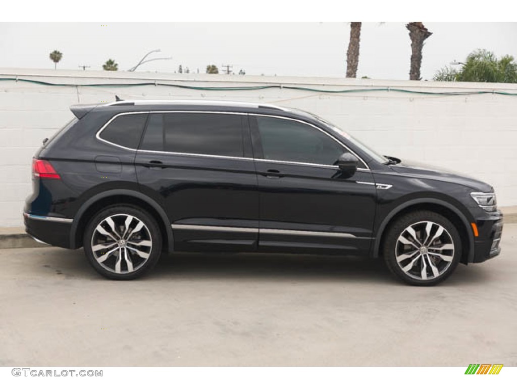 2020 Tiguan SEL Premium R-Line 4MOTION - Deep Black Pearl / Titan Black photo #12